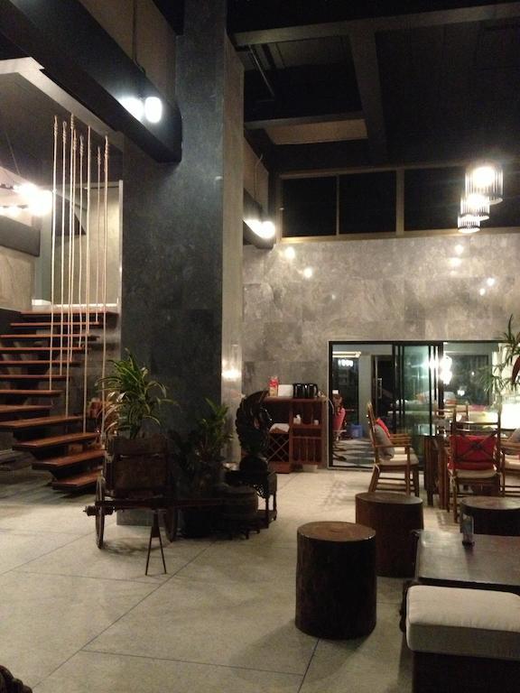 Hotel De Sea Almond Chumphon Zewnętrze zdjęcie